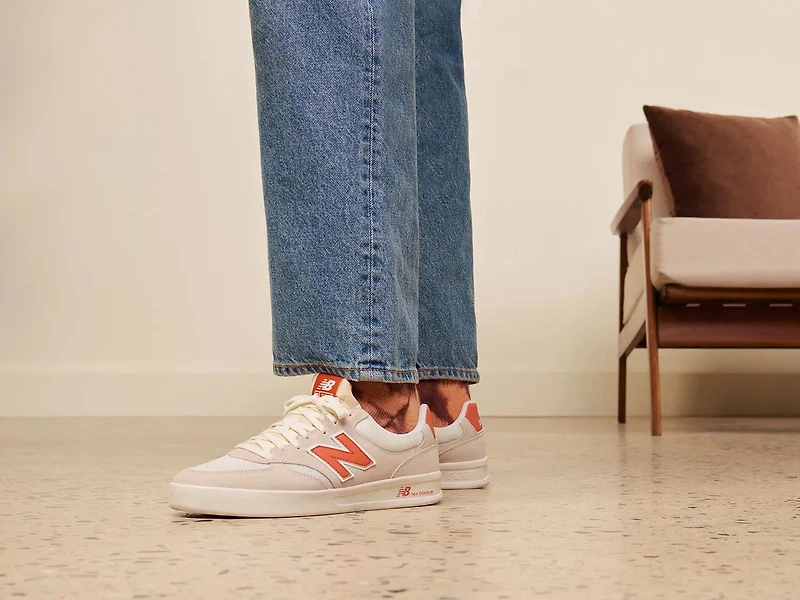 CT300 v3 Court Sneaker - Men's