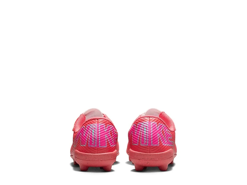 Vapor 16 Club Soccer Cleat