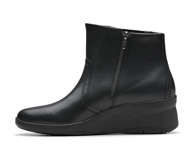 Suttyn Rae Wedge Bootie