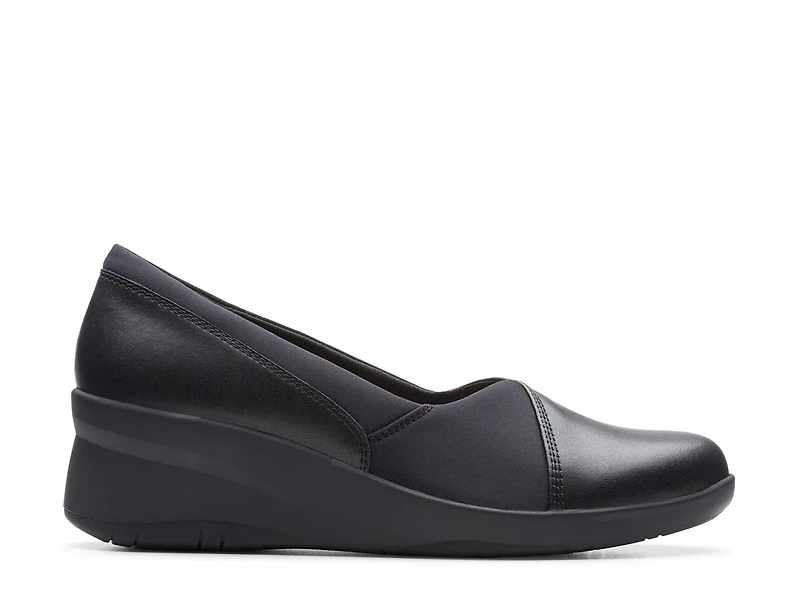 Suttyn Walk Wedge Slip-On