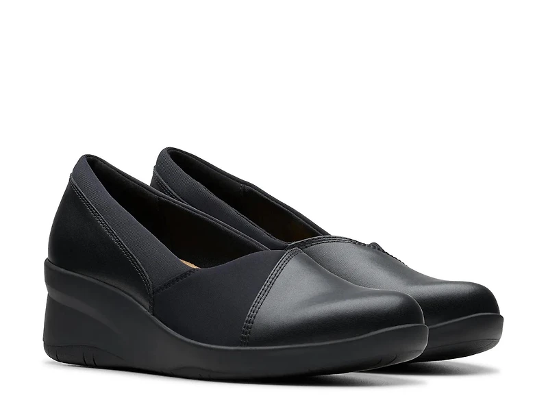 Suttyn Walk Wedge Slip-On