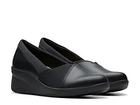 Suttyn Walk Wedge Slip-On