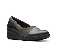 Suttyn Walk Wedge Slip-On
