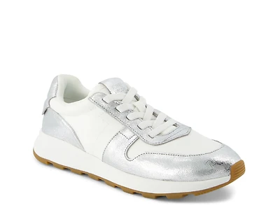 TRVL LITE Retro Sneaker