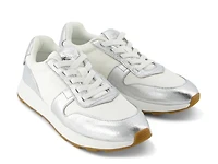 TRVL LITE Retro Sneaker