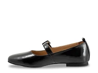 Eliana Mary Jane Flat