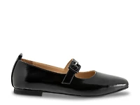 Eliana Mary Jane Flat