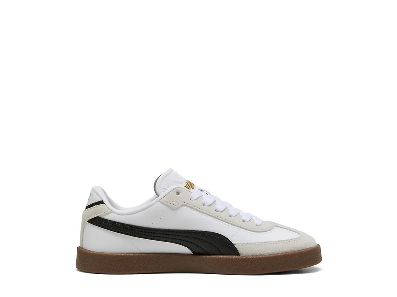 Club II Era Sneaker
