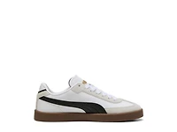 Club II Era Sneaker