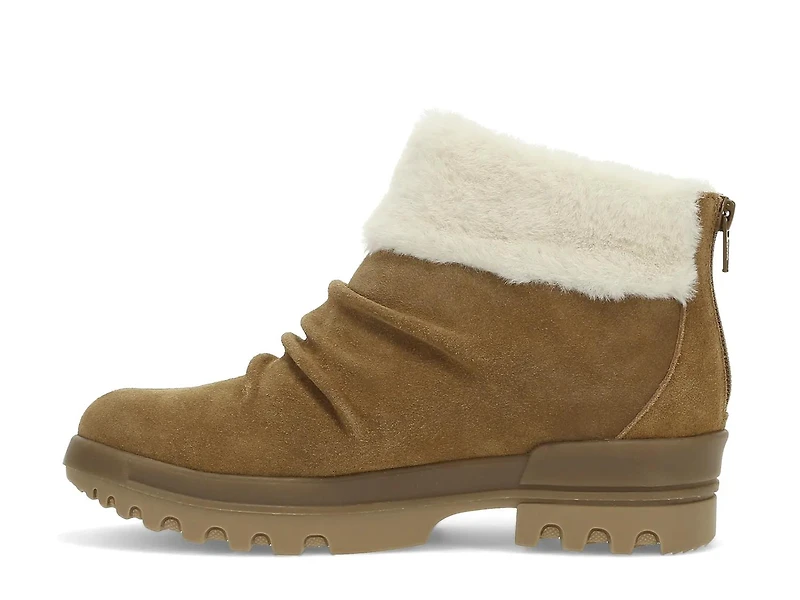 Nuri Bootie