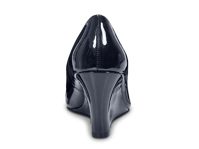 Tuff Love Wedge Pump