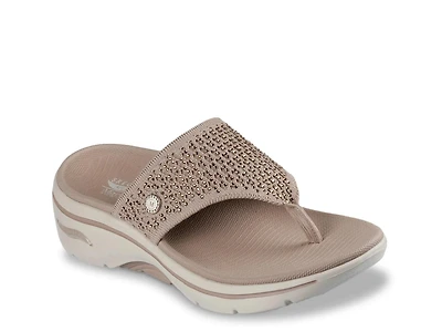 X Martha Stewart GO WALK Arch Fit 2.0 Sandal
