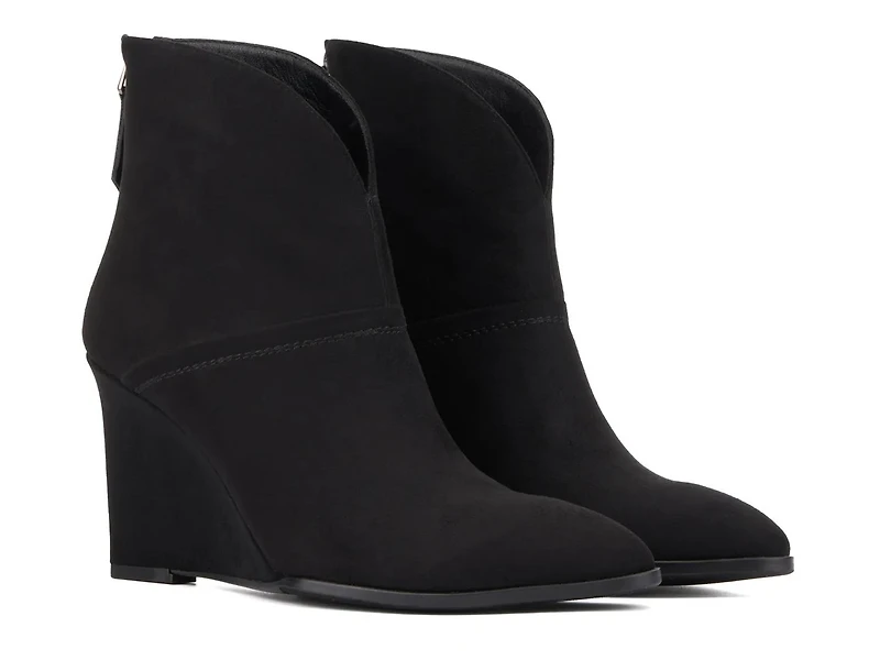 Lexis Wedge Bootie