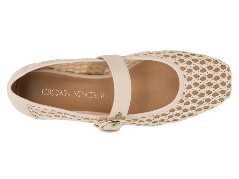 Nalahni Mary Jane Flat