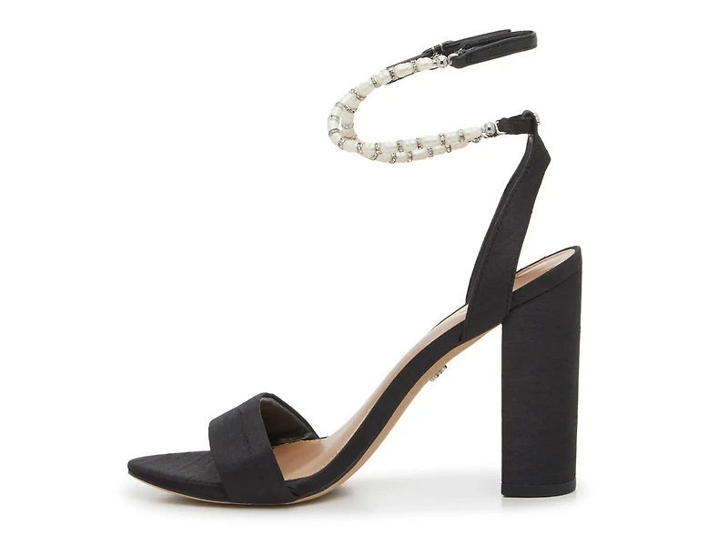 Yanelli Sandal