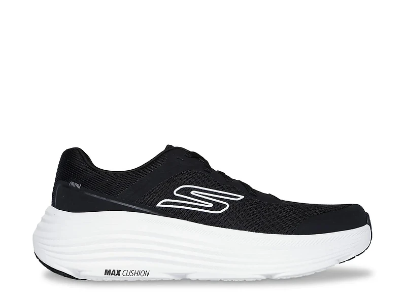 Max Cushioning Endeavour Sneaker