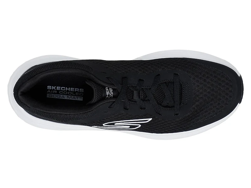 Max Cushioning Endeavour Sneaker