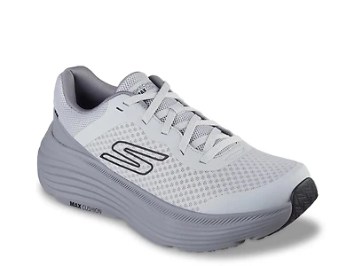 Max Cushioning Endeavour Sneaker - Men's