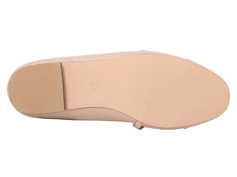 Betsy Mary Jane Flat