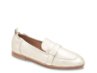 Cedar Loafer