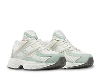 Premier Trinity Sneaker - Women's