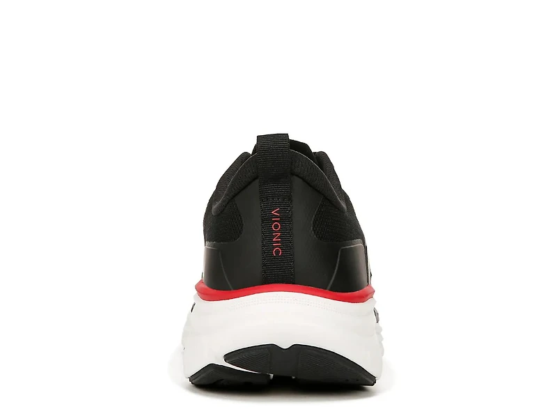 Walk Max Sneaker