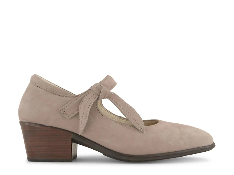 Nobility Mary Jane Pump