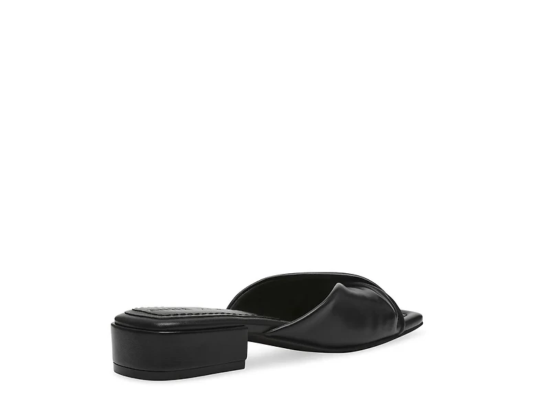 Lorena Sandal