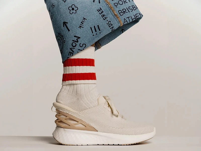 Athens Hands-Free Sneaker