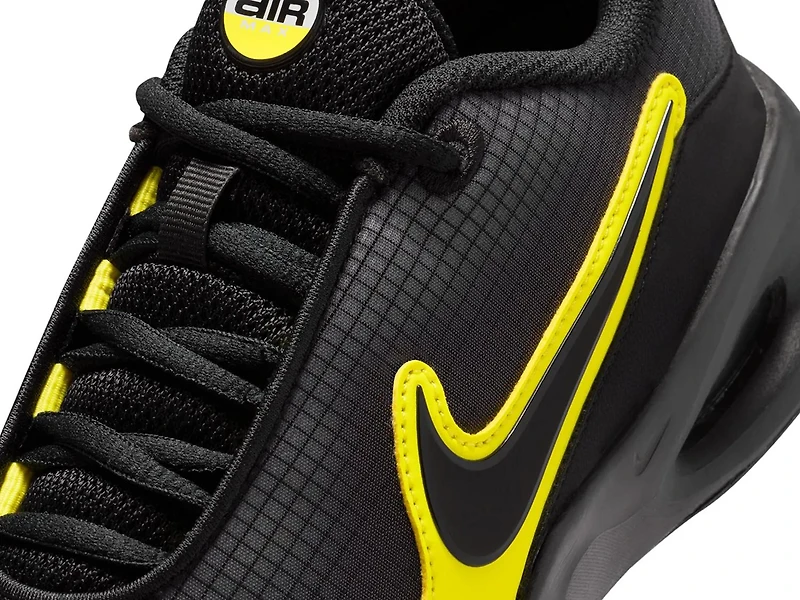 Air Max Nova Sneaker