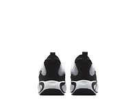 Air Max Nova Sneaker