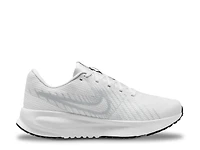 Run Defy Running Shoe