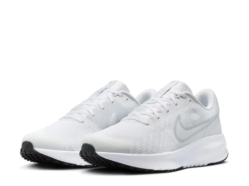 Run Defy Running Shoe