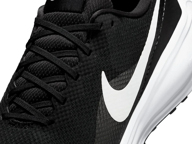 Revolution 8 Running Shoe