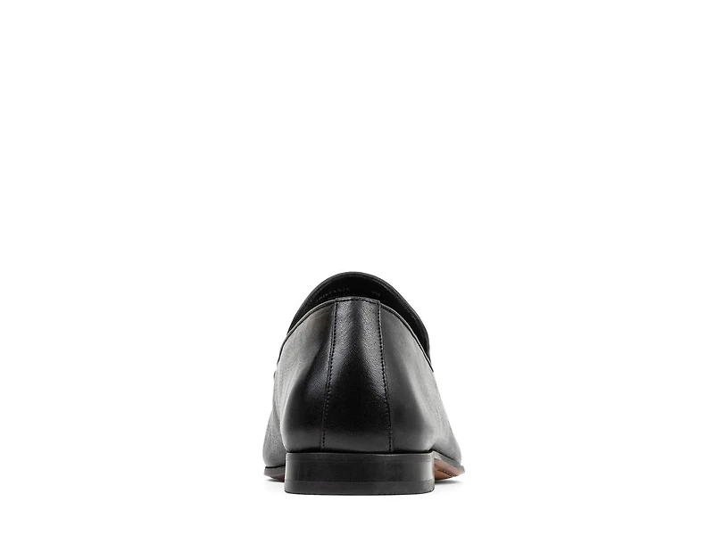 Tristan Loafer