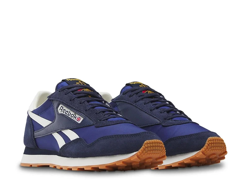 Aztec II Sneaker - Men's