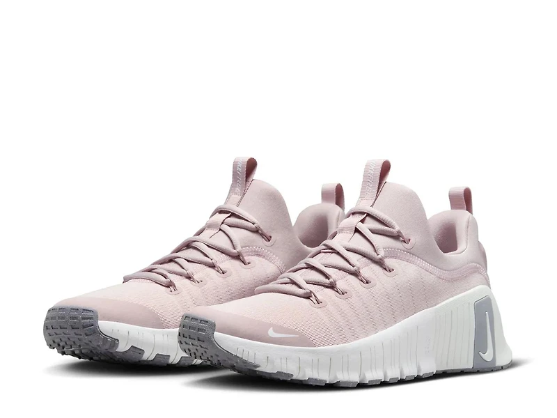 Free Metcon 6 Running Shoe