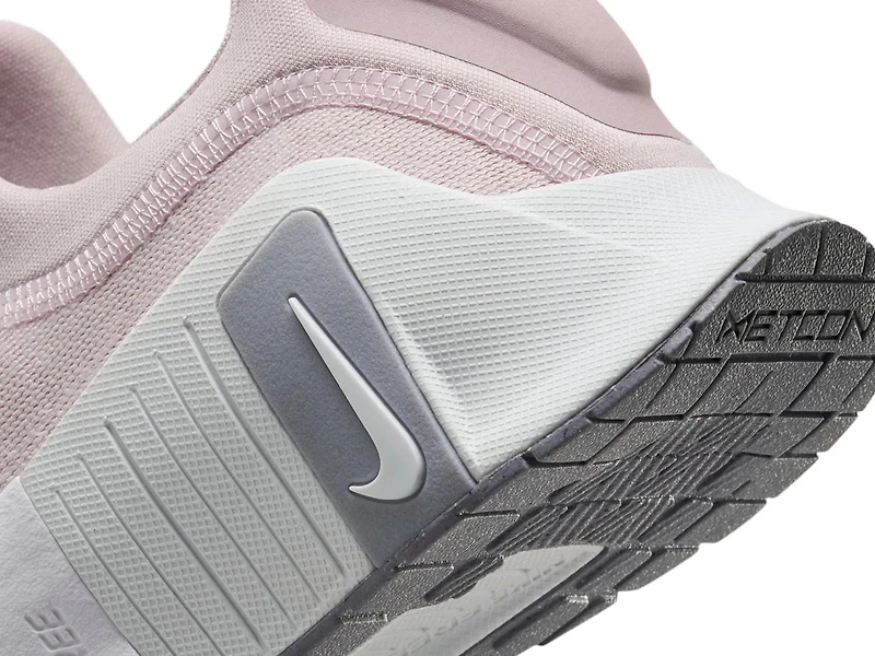 Free Metcon 6 Running Shoe