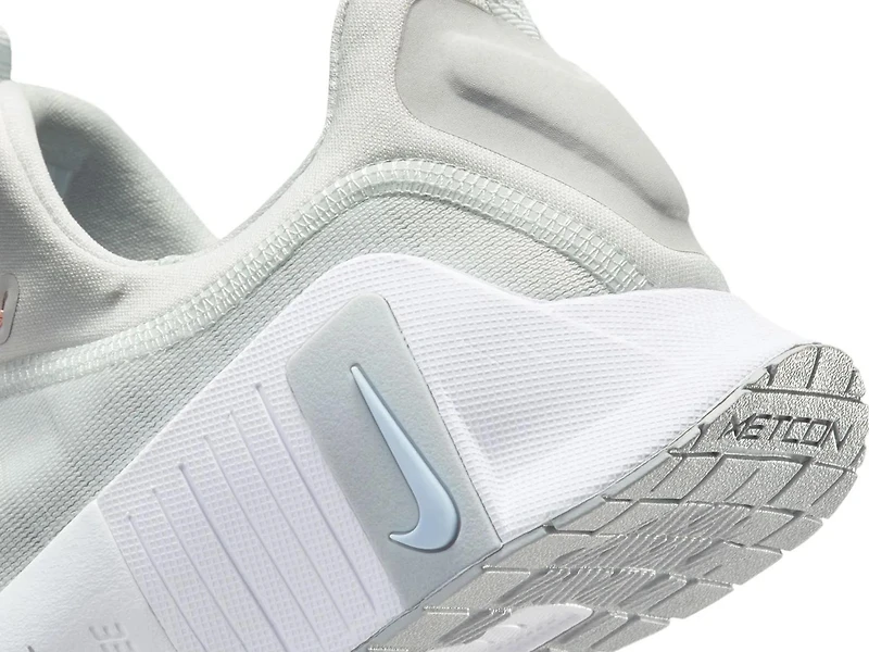 Free Metcon 6 Running Shoe