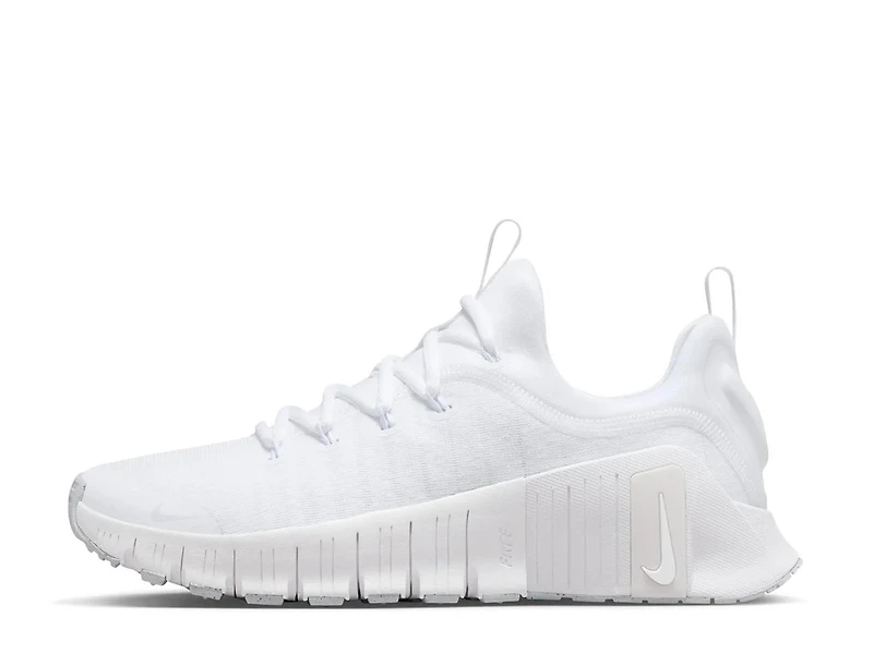 Free Metcon 6 Running Shoe