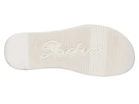 Lifted Comfort Dreamy Eyes Wedge Sandal