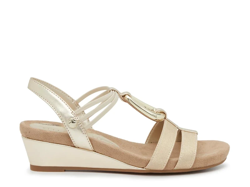 Vannia Wedge Sandal
