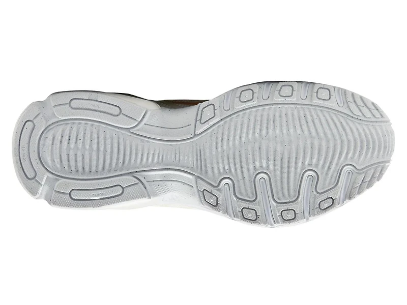 Air Max Fire Sneaker