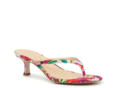 Yuri Sandal