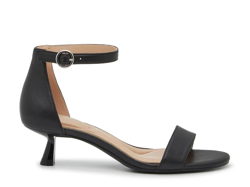 Magena Sandal
