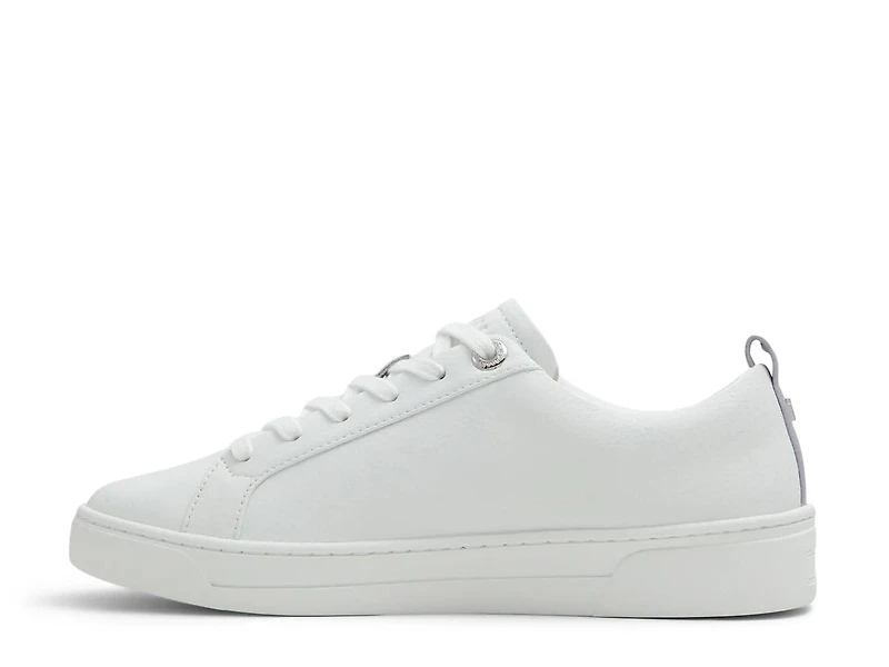 Bailey Icon Sneaker