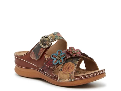 Caelinee Wedge Sandal