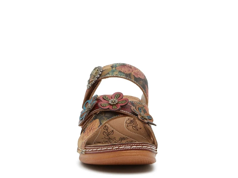 Caelinee Wedge Sandal