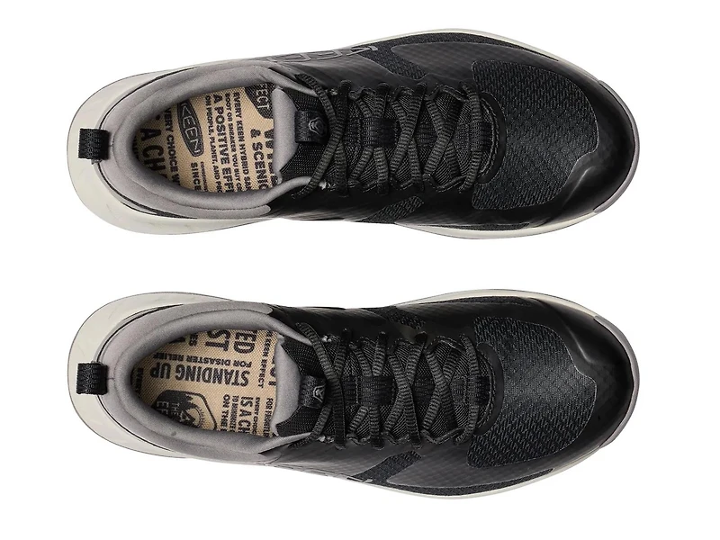 Versacore Waterproof Trail Sneaker