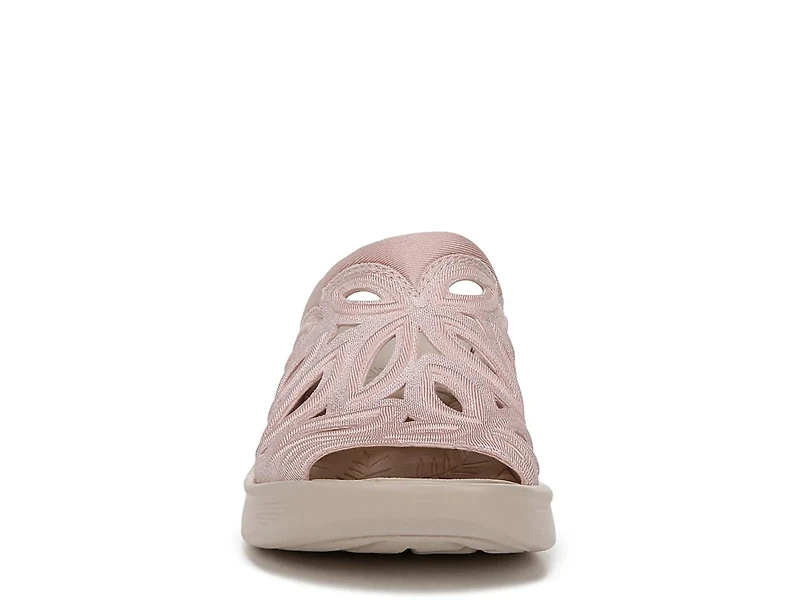 Susie Sandal